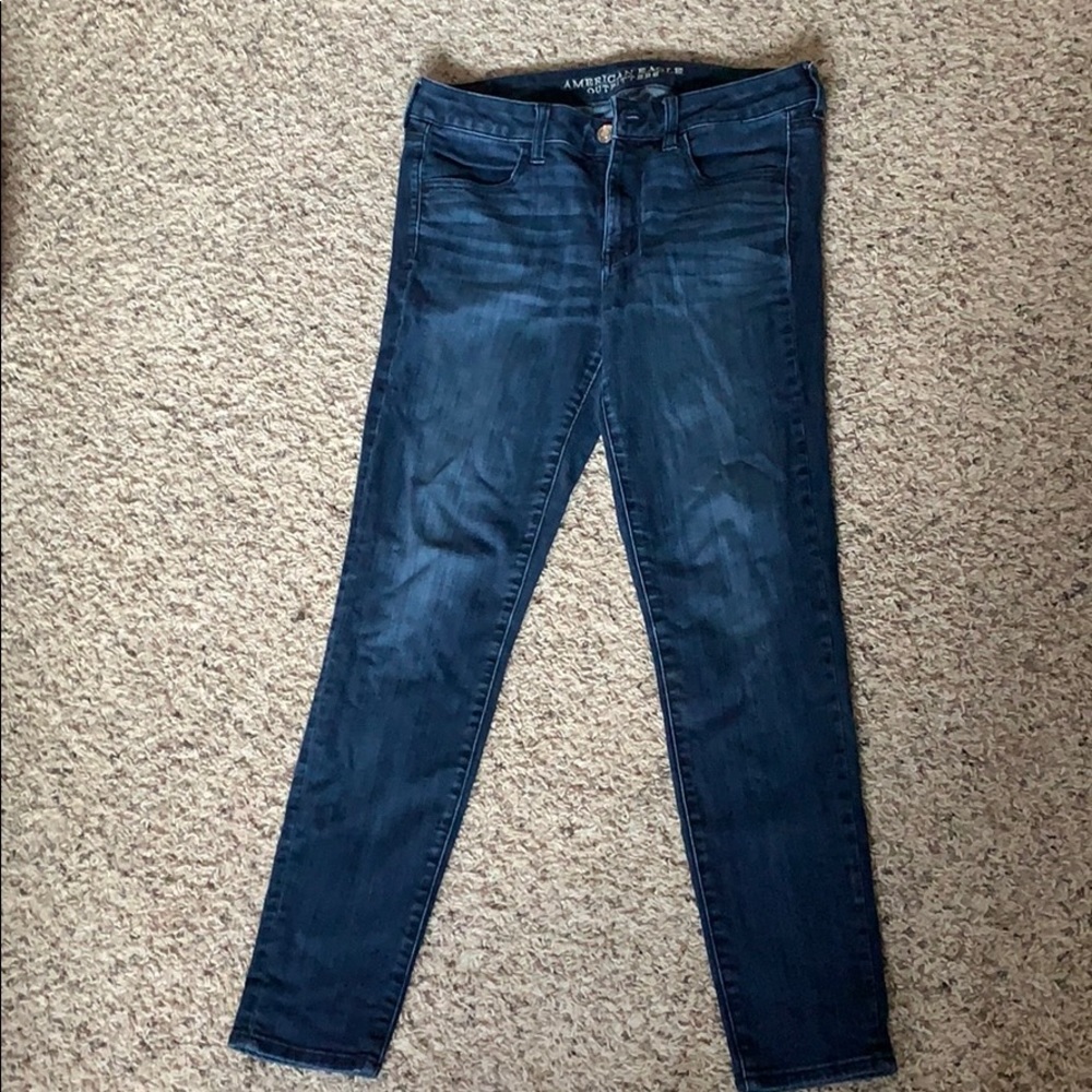 Dark wash american eagle jeans